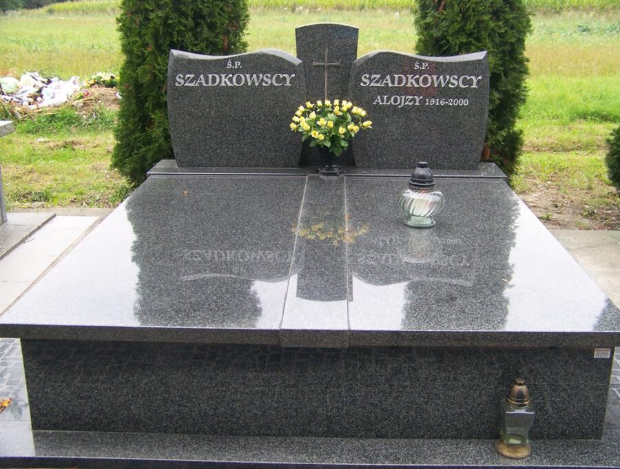 Nagrobek podwójny — realizacja 04